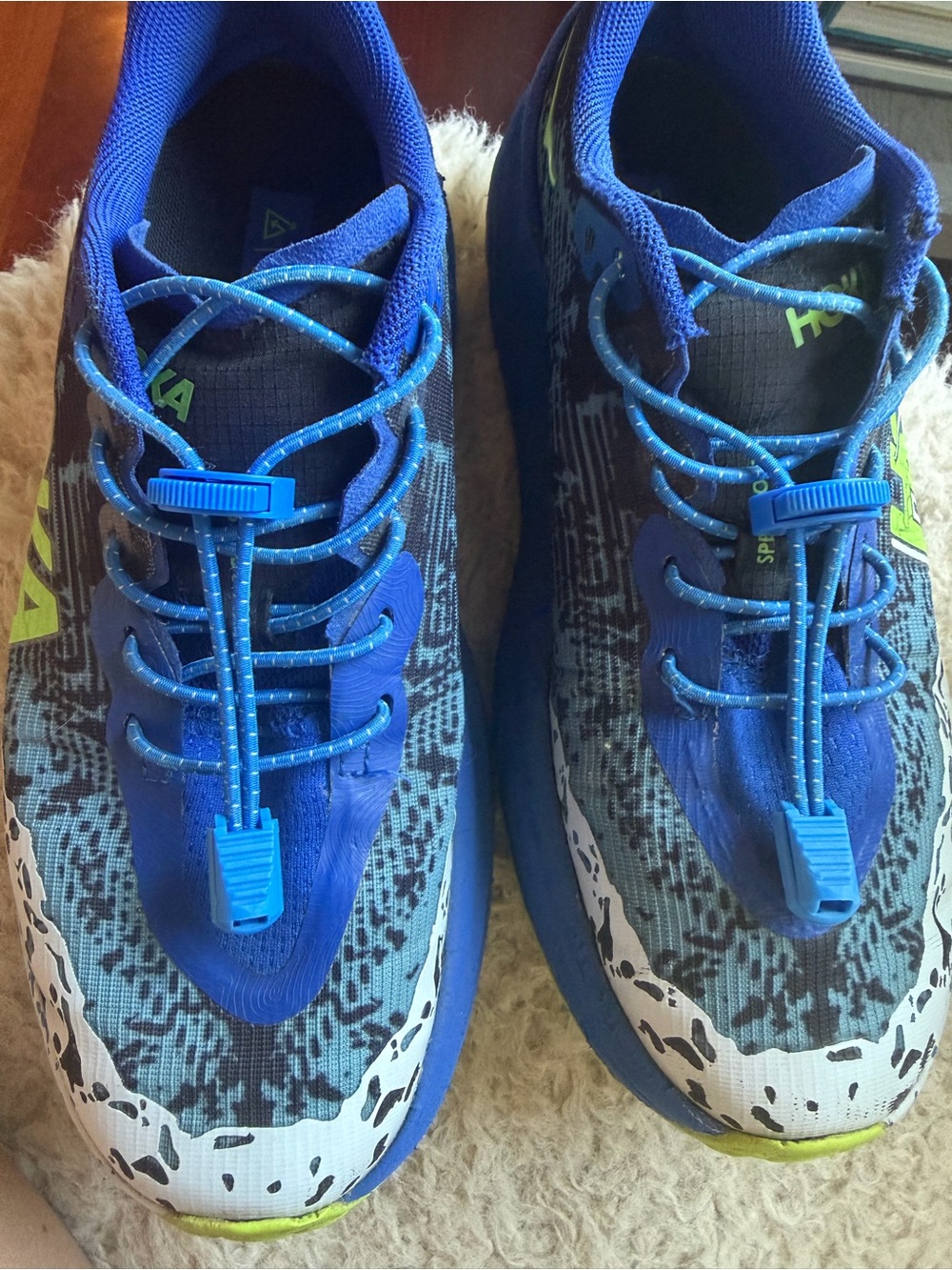 HOKA Kids Blue & Lime Speedgoat athletic Shoes - Picture 7 of 7